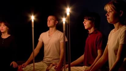 त्राटक: योग साधना के जरिए आध्यात्मिक शक्तियों को पाने की सबसे सरल विधि