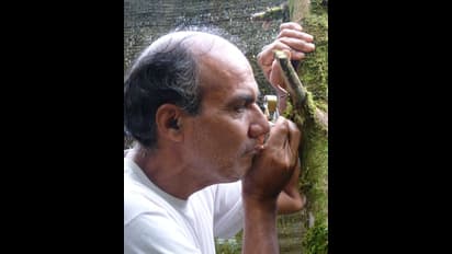 ഒരൊറ്റ മരവുമില്ലാത്ത തരിശുഭൂമി 40 വര്‍ഷം കൊണ്ട്  കാടാക്കി മാറ്റിയ മനുഷ്യന്‍