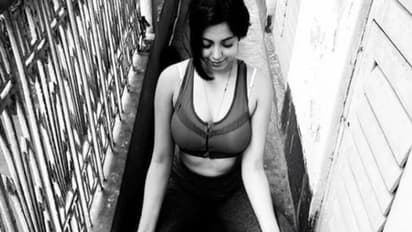 হট যোগার ছবি পোস্ট শ্রীময়ীর, 'কৃষ্ণকলি' রাধারানী এখন ইন্টারনেট সেনসেশন