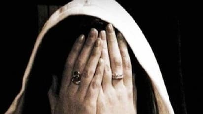 Man bites wife’s nose as she threatens to leave him