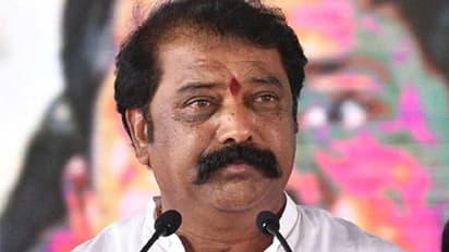 కర్నూలు ఎంపీ అభ్యర్ధిగా మంత్రి గుమ్మనూరు జయరాం .. వైఎస్ జగన్ కీలక నిర్ణయం