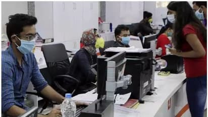 സംസ്ഥാനത്തെ ബാങ്കുകളുടെ പ്രവൃത്തിസമയം തിങ്കളാഴ്ച മുതല് സാധാരണനിലയിലേക്ക്