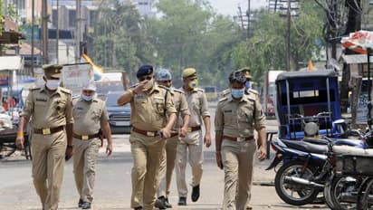 লকডাউন 'আলগা হতেই' বাড়ছে সংক্রামক এলাকা,কলকাতায় ৩০০ ছাড়াল কনটেইনমেন্ট জোন