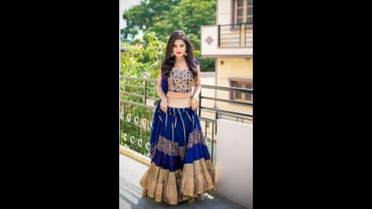 இன்று பிறந்தநாள் கொண்டாடும் ஹாட் அழகி அனுஷா ராயின் சொக்க வைக்கும் போட்டோ கேலரி....!