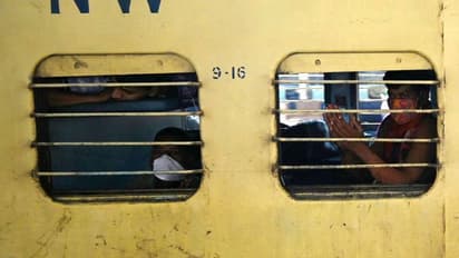 തൊഴിലാളികളില്‍നിന്ന് ടിക്കറ്റ് ചാര്‍ജ് ഈടാക്കില്ല; വിശദീകരണവുമായി കേന്ദ്ര സര്‍ക്കാര്‍