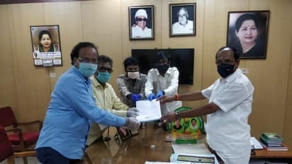 கேரளாவைப் போல எங்களுக்கும் அனுமதி கொடுங்க... அமைச்சரிடம் அதிரடி கோரிக்கை வைத்த தயாரிப்பாளர்கள்...!