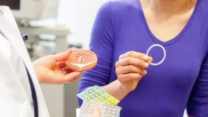 గర్భ నిరోధక మాత్రలను ఉపయోగిస్తున్నారా? ఒకసారి ఈ విషయాలను తెలుసుకోండి..