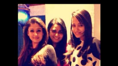 த்ரிஷாவும் நயன்தாராவும் இவ்வளவு நெருங்கிய தோழிகளா?... பார்ட்டியில் அடிக்கும் லூட்டியை நீங்களே பாருங்கள்...!