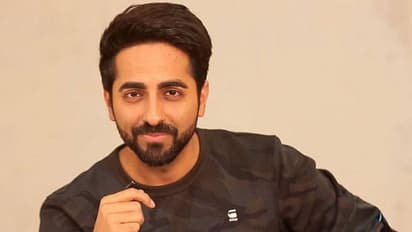 'নিঃস্বার্থভাবে বাঁচিয়ে চলেছ বিশ্বকে', মাতৃদিবসে আয়ুষ্মানের ভিন্ন পরিবেশন