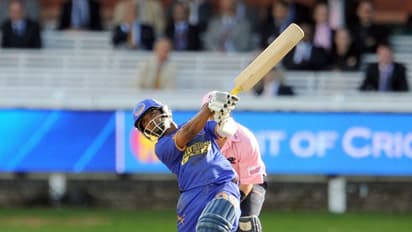 സ്വപ്നില് അസ്നോദ്കര് മുതല് പോള് വാള്ത്താറ്റി വരെ, ഐപിഎല്ലിലെ 'ഒറ്റ സീസണ്' അത്ഭുതങ്ങള്