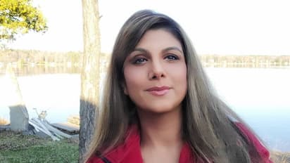 தனது 2 மகள் 1 மகன் மற்றும் கணவருடன் ஜாலியாக பொழுதை கழிக்கும் கனவுக்கன்னி ரம்பா !! புகைப்படங்கள் உள்ளே !!