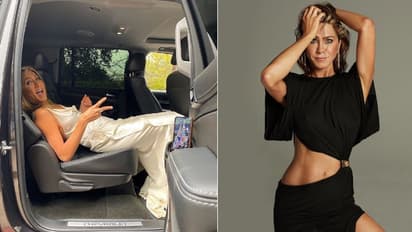 করোনা মোকাবিলাতে নিলামে নগ্ন ছবি, জেনিফার পদক্ষেপে মুগ্ধ নেট দুনিয়া