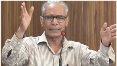 ഹിന്ദി ദേശീയ ഭാഷയാക്കണമെന്നു ശഠിച്ച ഉത്തരേന്ത്യക്കാരനെ നെഹ്റു തനിമലയാളിയാക്കിയ കഥ