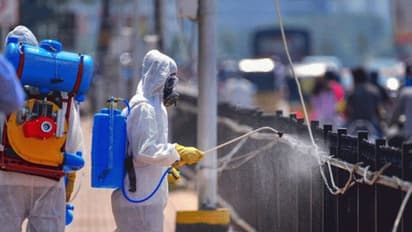 నరసరావుపేటలో కరోనా విజృంభణ: మిషన్ మే 15 పేరుతో అధికారుల యాక్షన్