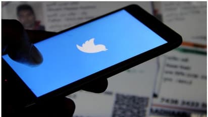 വർഗീയ വിദ്വേഷമുണർത്തുന്ന ട്വീറ്റ്, കാനഡയില് ഇന്ത്യക്കാരന് ജോലി നഷ്ടമായി