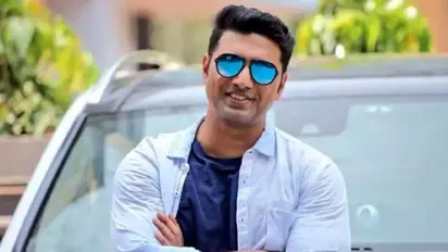 করোনা আক্রান্ত অসহায় পরিবারের আর্জি, কলকাতা পুলিশকে নিয়ে পাশে দাঁড়ালেন দেব