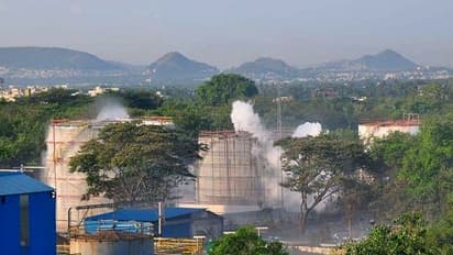 তিন যুগ পর ফিরল ভোপালের ভয়ঙ্কর স্মৃতি, ছবির মত সুন্দর শহর বিশাখাপত্তনমে এখন শুধুই হাহাকার