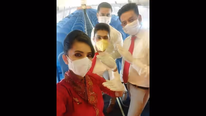 ആശങ്കകള്‍ക്കൊടുവില്‍ പ്രവാസി മടക്കം; 363 പേരില്‍ 8 പേര്‍ ക്വാറന്‍റീനില്‍