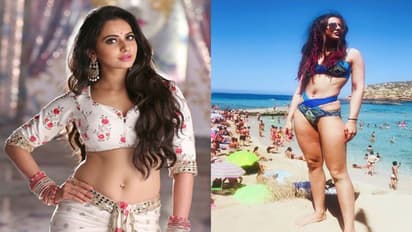 నాన్న మంచి కలర్ బికినీ కొనుక్కోమన్నారు..  అమ్మ వేసుకోమని చెప్పింది: రకుల్