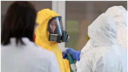 Sikh doctor shaves off beard to serve COVID-19 patients