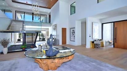 ಮಗಳು, ಮೊಮ್ಮಗಳಿಗೆ ಡಬಲ್ ಬೆಡ್ ರೂಮ್ ಆಯ್ತು ಗ್ಯಾರೇಜ್, ಅಮೆರಿಕದಲ್ಲೀಗ ಇದೇ ಸುದ್ದಿ