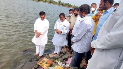 ದಶಕದ ಬೇಡಿಕೆ: ಕೆರೆ ತುಂಬಿಸಿ ನೀರಿನ ಹಾಹಾಕಾರ ಈಡೇರಿಸಿದ ಶಾಸಕ ನಡಹಳ್ಳಿ