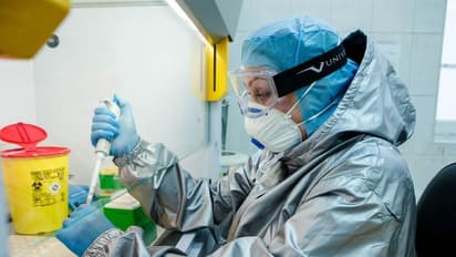 UP News: 30 नवम्बर तक वैक्सीन की पहली डोज से कवर होगा पूरा प्रदेश, जानें, योगी सरकार की खास तैयारी