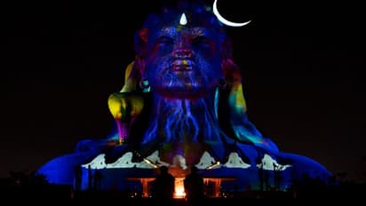 आदियोगी प्रतिमा के समक्ष महाशिवरात्रि उत्सव, 170 देशों के लोग रातभर गीत-संगीत संग शिवशंभू की भक्ति में रहे लीन