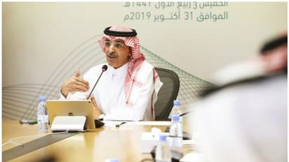 പ്രതിസന്ധിയില്‍ നിന്ന് കരകയറാന്‍ കർശന സാമ്പത്തിക നിയന്ത്രണങ്ങള്‍ ഏര്‍പ്പെടുത്താനൊരുങ്ങി സൗദി അറേബ്യ