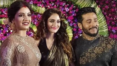 রাজ-শুভশ্রীর রিসেপশনে পার্টিতে নুসরতের উপস্থিতি, মিমির সঙ্গে সম্পর্কে চিড় ধরে অভিনেত্রীর
