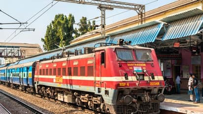 ദില്ലി - തിരുവനന്തപുരം ട്രെയിന്; കേരളത്തിലെ സ്റ്റോപ്പും സമയവും