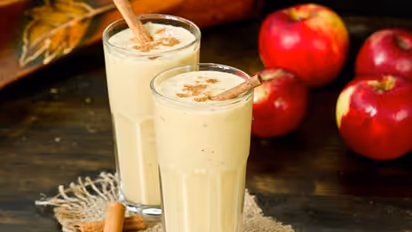 ആപ്പിൾ മിൽക്ക് ഷേക്ക് ഇത് പോലെ തയ്യാറാക്കി നോക്കൂ