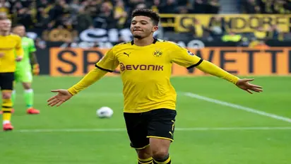 ম্যান ইউ-তে যেতে পারে স্যানচো, ফাতি-র সাথে নতুন চুক্তি করতে চায় বার্সা