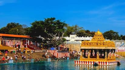 ప్రసాదం, పవిత్ర జలం వద్దు: ప్రార్ధనా మందిరాలకు కేంద్రం గైడ్లైన్స్ ఇవీ...