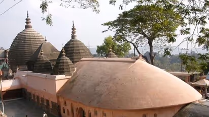 ಯೋನಿಯನ್ನು ಪೂಜಿಸುವ 'ಕಾಮಾಕ್ಯ ದೇಗುಲ’: ಇದು ಮಾಟ-ಮಂತ್ರಗಳಿಗೆ ಫೇಮಸ್ !