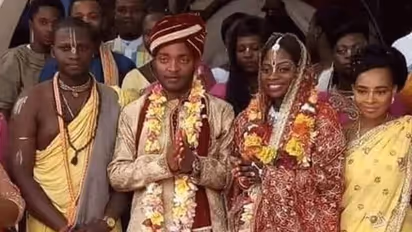 இந்துக்களாக மாறும் கிறிஸ்துவர்கள்.. ஆப்பிரிக்காவில் அசுர வேகமெடுக்கும் மதமாற்றம்.. திருமண சடங்கிலும் அசத்தல்.!