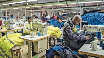 'সুপ্রিম' নির্দেশে স্বস্তিতে বেসরকারি চাকরিদাতারা, জুলাই পর্যন্ত কোনও পদক্ষেপ নয়