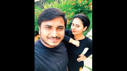 ವಿವಾಹ ವಾರ್ಷಿಕೋತ್ಸವ: ಈ ಸ್ಟಾರ್ ದಂಪತಿ ಮಾಡಿದ್ರು 'ಅಮೂಲ್ಯ'ವಾದ ಕೆಲಸ