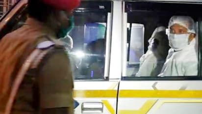 আলিপুর পুলিশ ক্যান্টিনে কর্মীর মৃতদেহ উদ্ধার,কবে থেকে পড়ে বডি তদন্তে পুলিশ