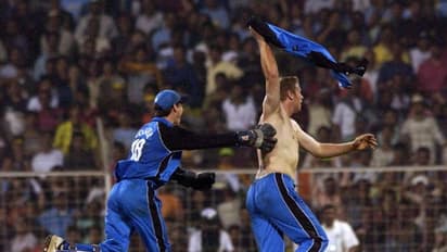 ఫ్లింటాఫ్ ఆ మాట అనగానే, సిక్సర్లు కొట్టాలని ఫిక్స్ అయ్యా... యువరాజ్ సింగ్ స్పెషల్ ఇన్నింగ్స్‌కి కారణమిదే...