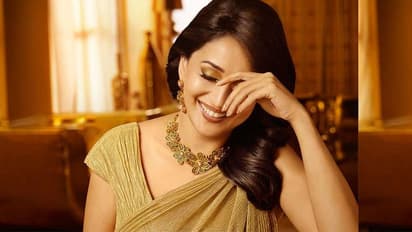 ಬಾಲಿವುಡ್‌ನ ಧಕ್‌ ಧಕ್‌ ಹುಡುಗಿ ಸುನಿಲ್‌ ಗವಾಸ್ಕರ್‌ರನ್ನು ಪ್ರೀತಿಸುತ್ತಿದ್ದಳಂತೆ!