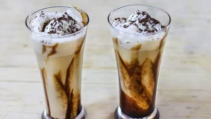 लॉकडाउन में मिस कर रहे रेस्त्रां की कोल्ड कॉफी का स्वाद, 5 मिनट में घर पर ही बनाकर करें एन्जॉय