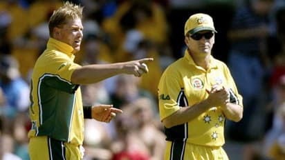 ஷேன் வார்னை என்னிடம் பயங்கரமா கிண்டலடித்தார் ஸ்டீவ் வாக்..! எரியும் நெருப்பில் எண்ணெயை ஊற்றிய லீ