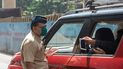 మహారాష్ట్రలో కరోనా వేగం: మే 31 వరకు లాక్డౌన్, ముంబైలో అమల్లోకి కొత్త విధానం