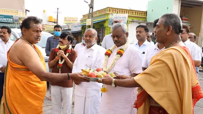 ಕೊರೋನಾ ಮುಕ್ತ ಮೈಸೂರು: ಅಚ್ಚರಿಗೆ ಕಾರಣವಾಯ್ತು ಜಿಲ್ಲಾ ಉಸ್ತುವಾರಿ ಸಚಿವರ ನಡೆ....