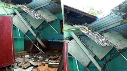 ശക്തമായ കാറ്റിലും മഴയിലും വീട് ഭാഗീകമായി തകര്ന്നു