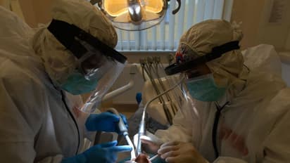 తెలంగాణాలో ఉధృతమవుతున్న కరోనా వ్యాప్తి: నేడొక్కరోజే 42 కేసులు