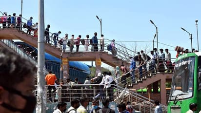 ఈ శతాబ్ది విషాదంగా మారిన వలస కార్మికుల యాత్ర!