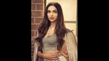 মুখোশের আড়ালে দীপিকা, নয়া স্টাইলেই ভোলবদল অভিনেত্রীর