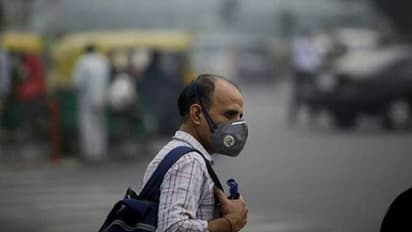 এন-৯৫ মাস্কে রয়েছে করোনা সংক্রমণের ঝুঁকি, ব্যবহার না করার পরামর্শ স্বাস্থ্য মন্ত্রকের